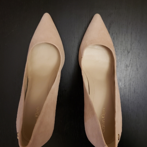 Calvin Klein High Heel - Picture 4 of 4